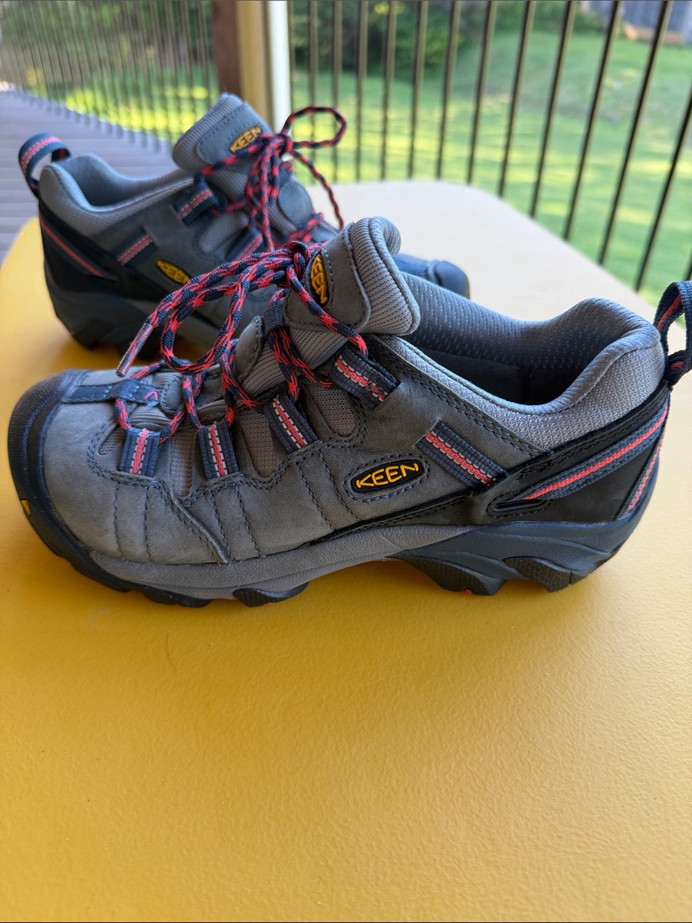 Keen Womens Gray Blue and Pink Outdoor Sneakers